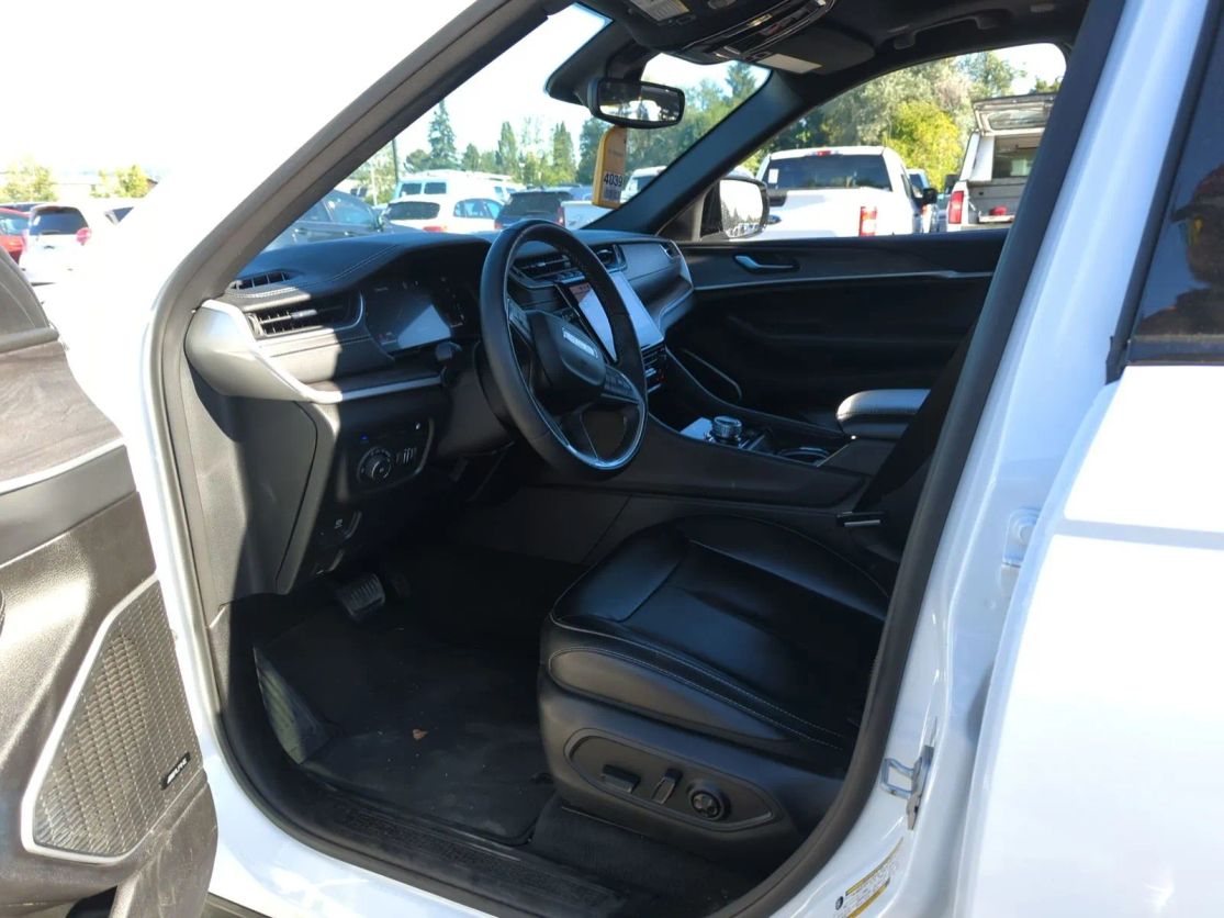 jeep grand cherokee 2024 1C4RJYB62RC115666 image jeep grand cherokee 2024 1C4RJYB62RC115666 image